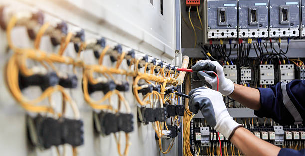 Professional Electrician technician working in Seaford, DE